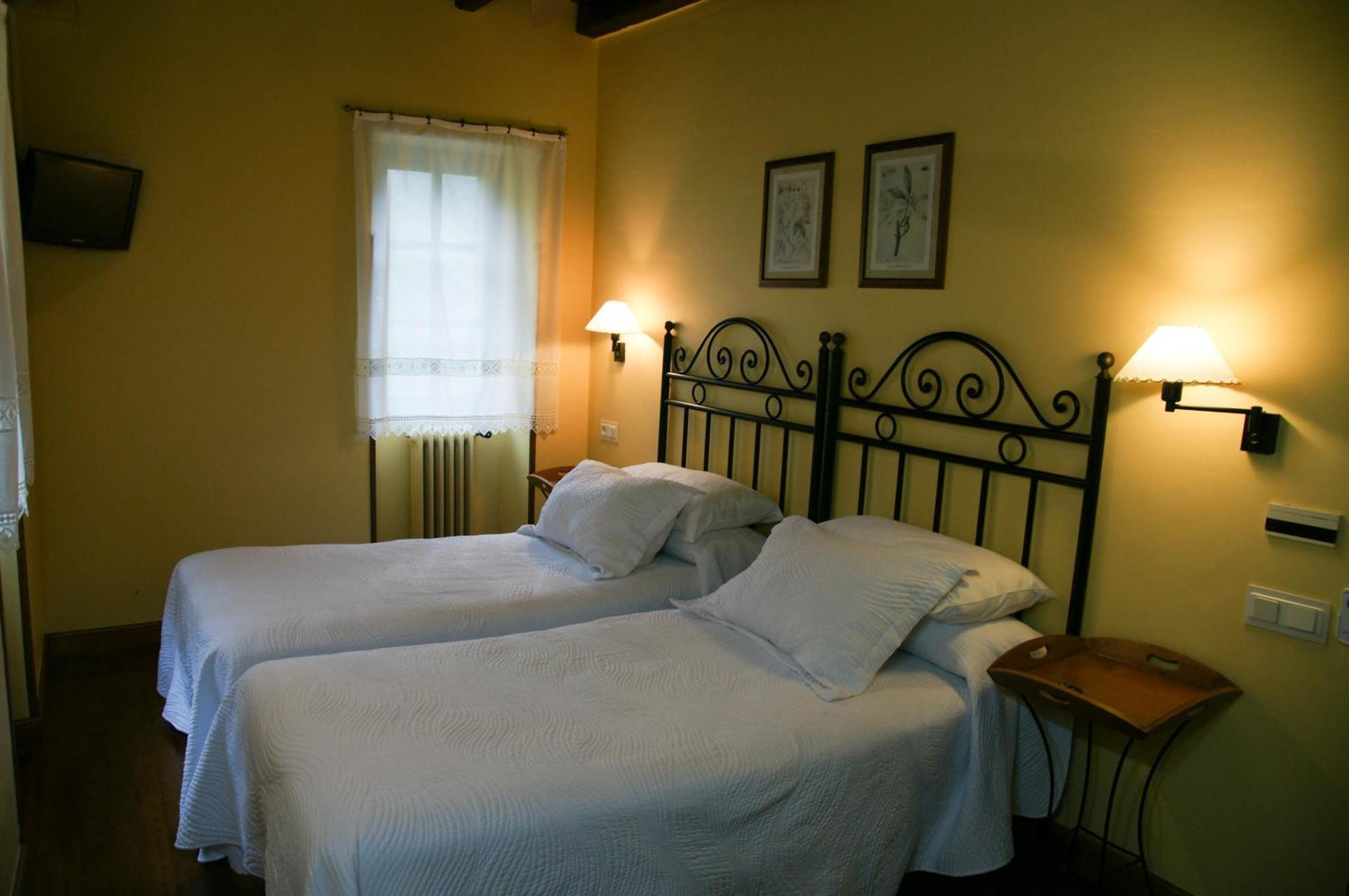 Hotel Rural Irigoienea Urdax Cameră foto